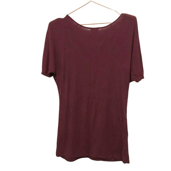 Daytrip sequins top size small short sleeved burgundy and gold - Picture 2 of 5